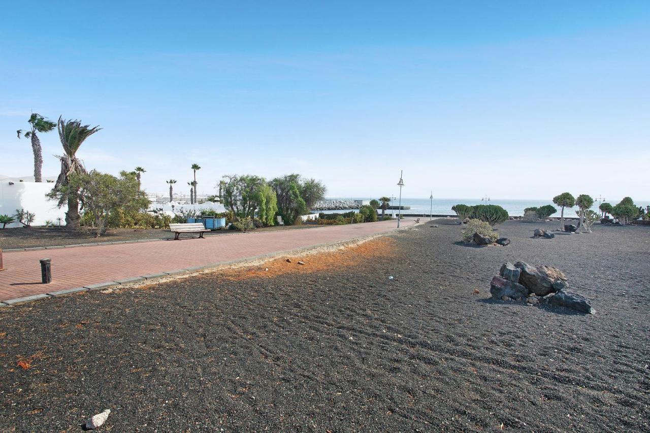 Апартаменты Puerto Chico R Коста Бланка Экстерьер фото